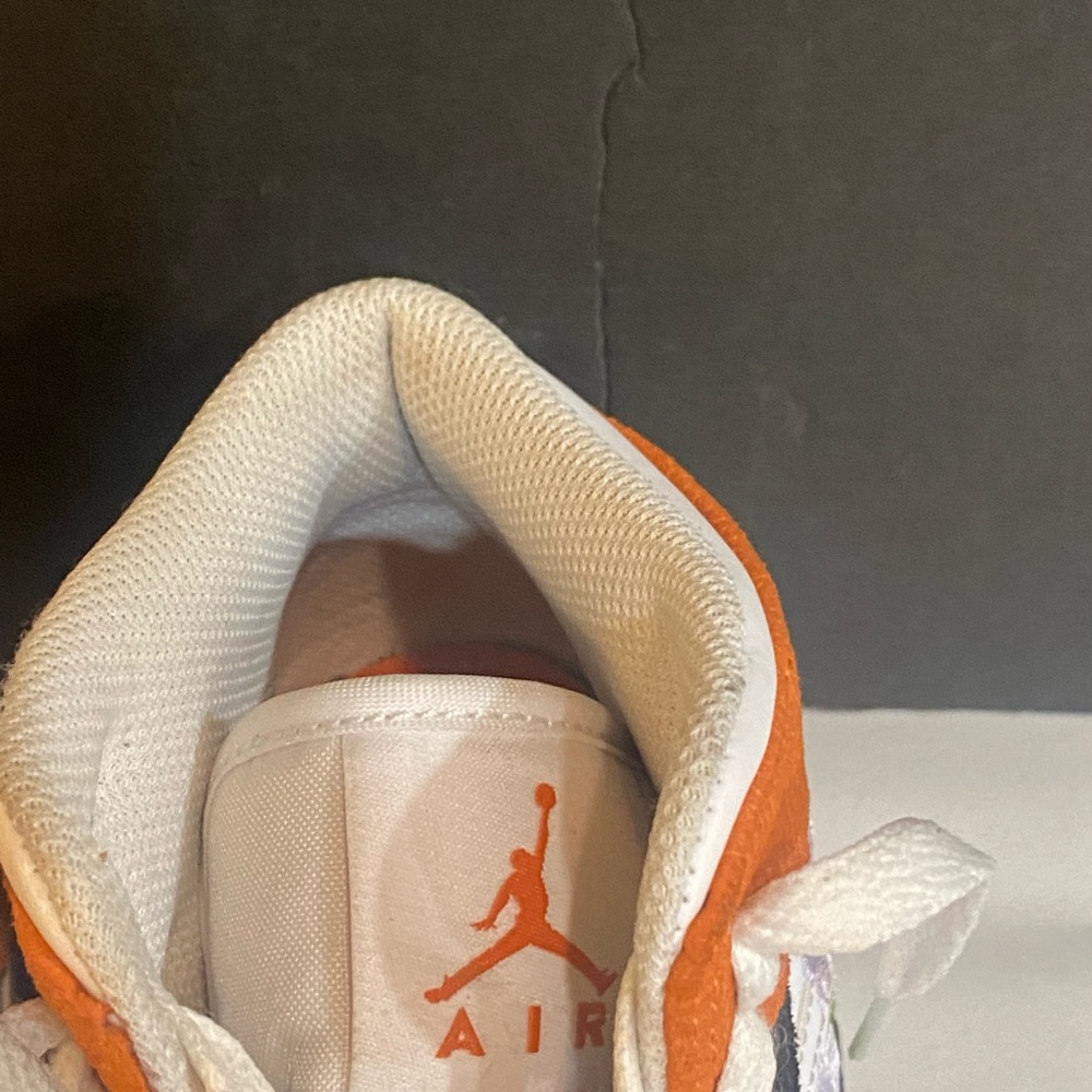 Nike Air Jordan 1 Mid (GS) 'Floral' White Black Orange Kids' Sz- 7 - Picture 3 of 7